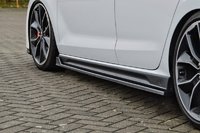 Hyundai i30N + N-Performance ( PDE) Carbon CUP Seitenschwellersatz mit Flaps vorn, aus ABS Kunststoff gefertigt, einfache Montage am Original Schweller