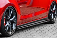 Hyundai i30N Facelift, inkl. Performace PDE  Carbon CUP Seitenschwellersatz mit Wing hinten in Race Optik, aus ABS Kunststoff gefertigt